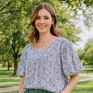 NWT Elegant Black and White Women's Blouse Size S Fits As Med-By Ragz Boutique